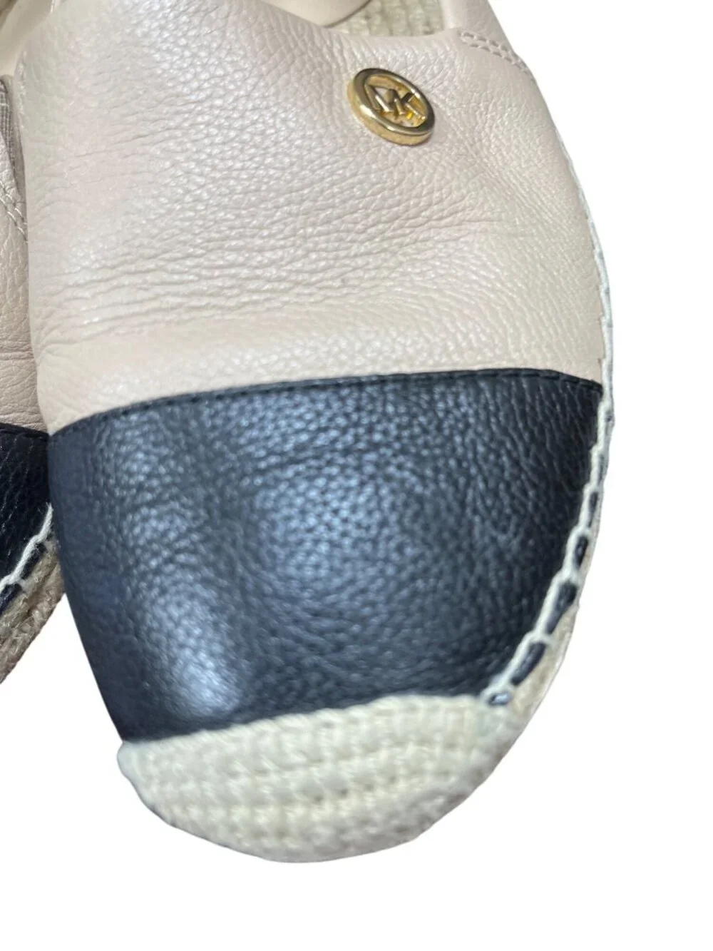 Michael Kors elegant beige